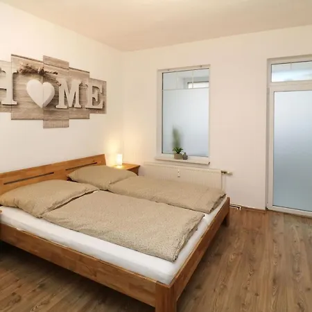 Appartement Ferienwohnung Bienchen Mahm *